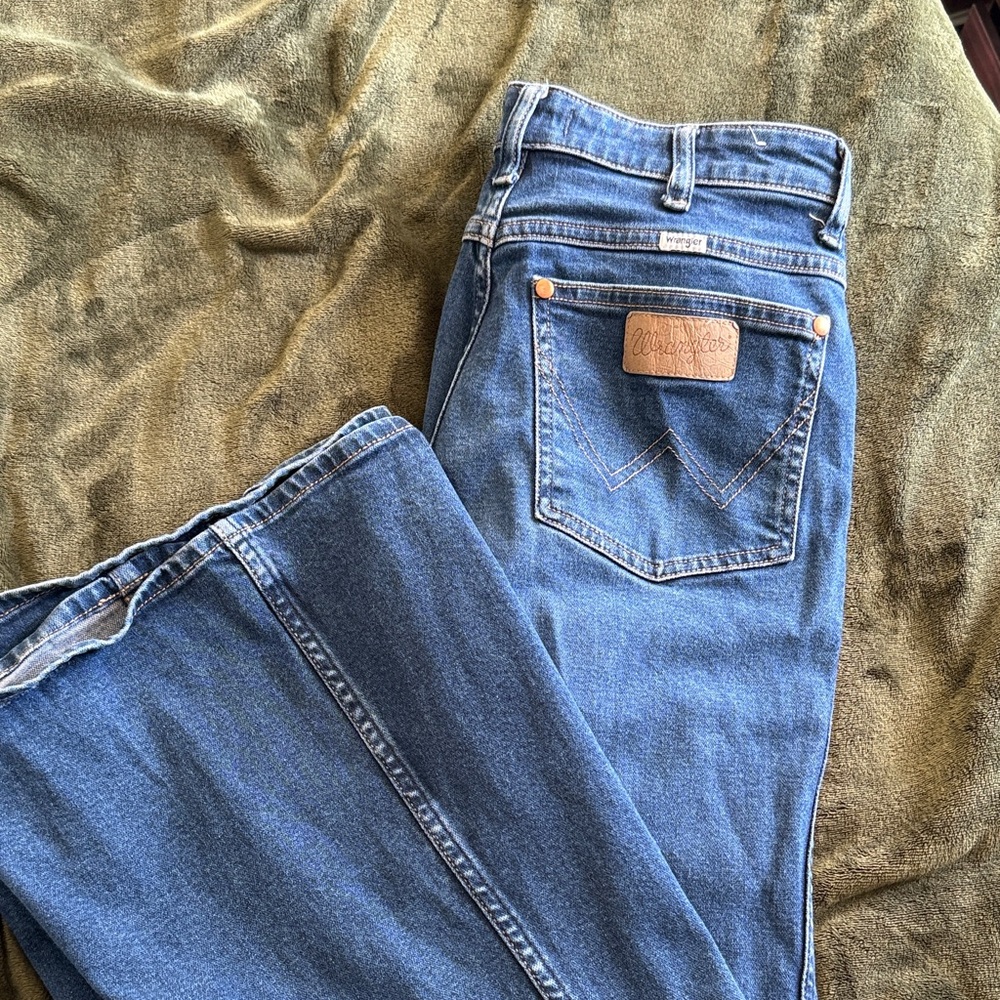 Wrangler Women's Wanderer High Rise, Wide Leg Jean, Size 27